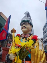 जनआन्दोलनमा ढालिएको स्व. राजा वीरेन्द्रकाे सालिक पुनर्स्थापना